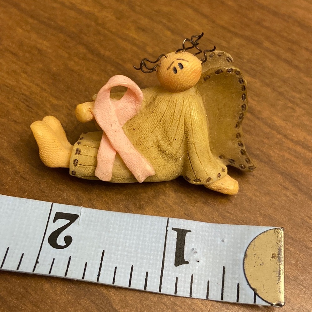 Honey And Me Vintage 2005 Breast Cancer Pink Ribbon Angel With Wings Brooch. - Picture 3 of 3